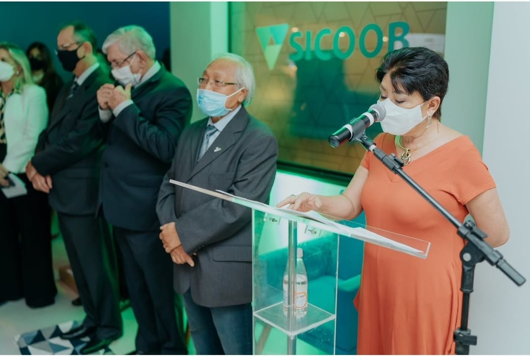 Presidente do SindiVarejista participa de inauguração do Sicoob e destaca parceria