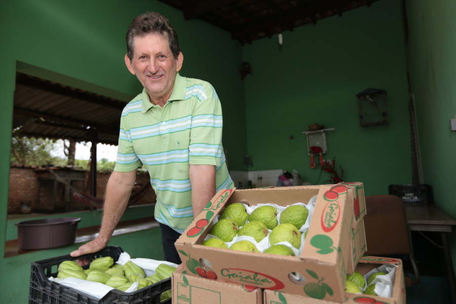 Comerciante José Geraldo conta com plano de saúde, resultado de uma parceria do SindiVarejista. Foto: Adriano Rosa