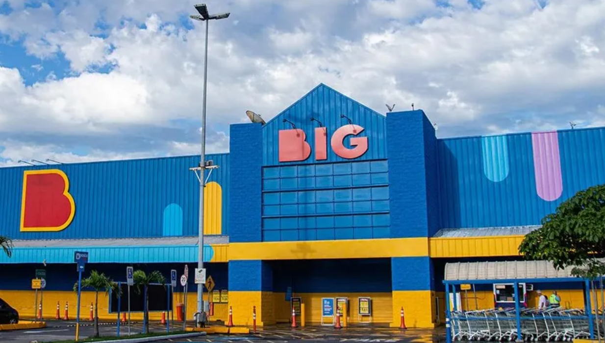 Big Portão vira Walmart